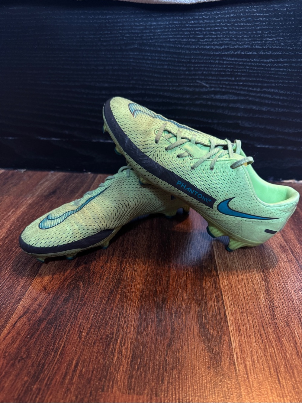 Nike Phantom Elite Soccer Cleats in Neon Green and Teal